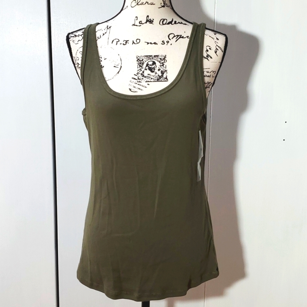 Sonoma- Womens Green ribbed Tank Top Sz.Large